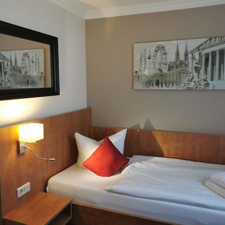 Cityhotel Bernburg Buitenkant foto