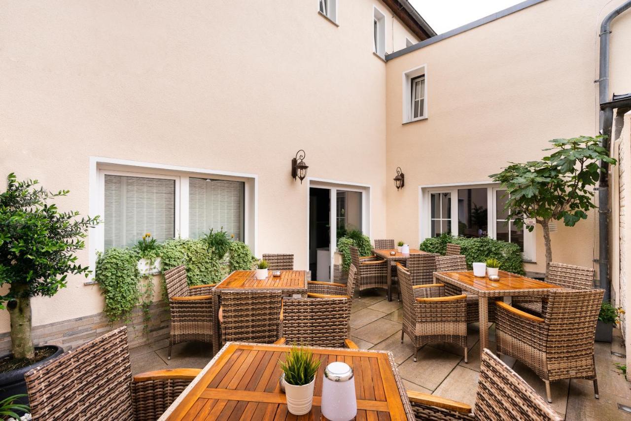 Cityhotel Bernburg Buitenkant foto