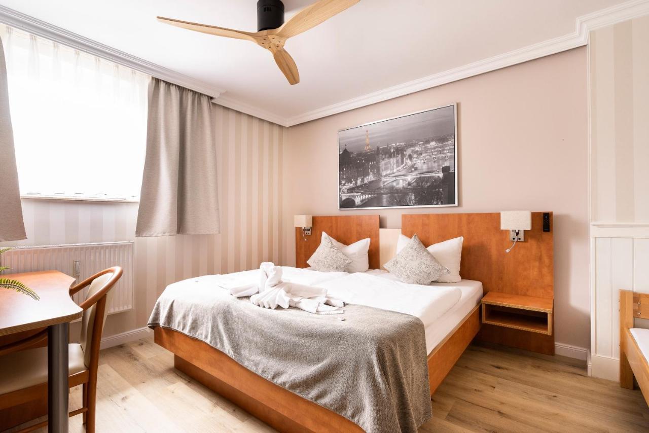 Cityhotel Bernburg Buitenkant foto