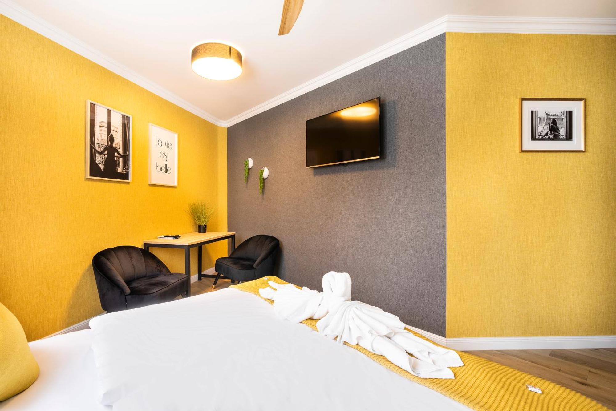 Cityhotel Bernburg Kamer foto